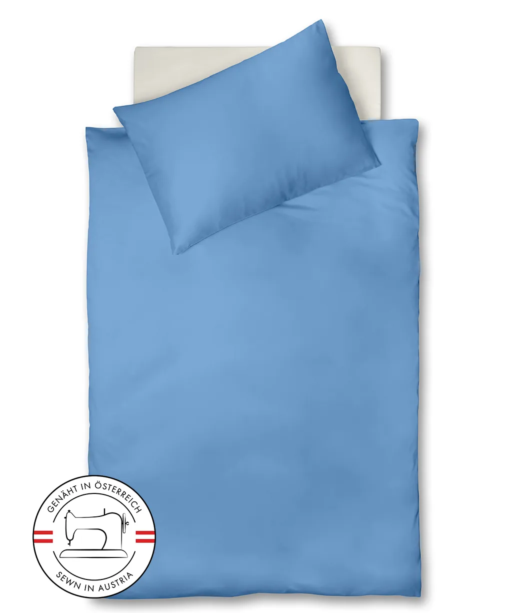 Mittelblau