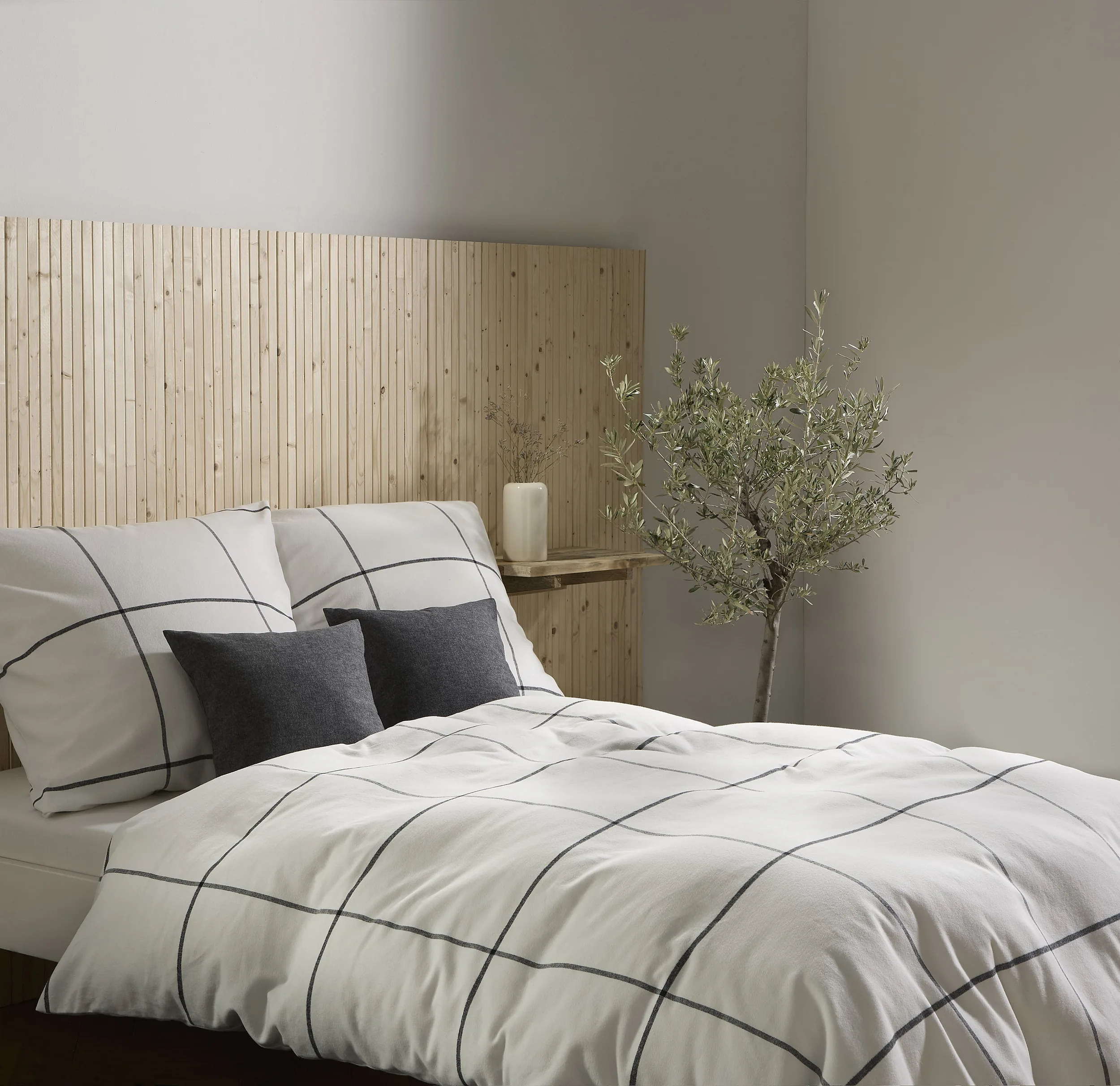 Lech Off White – Ambiente
