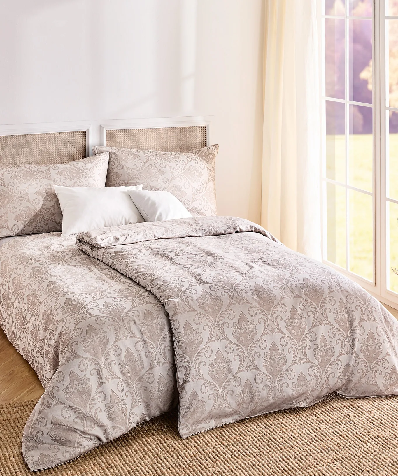 Luxury Jacquard Sandstone – Ambiente