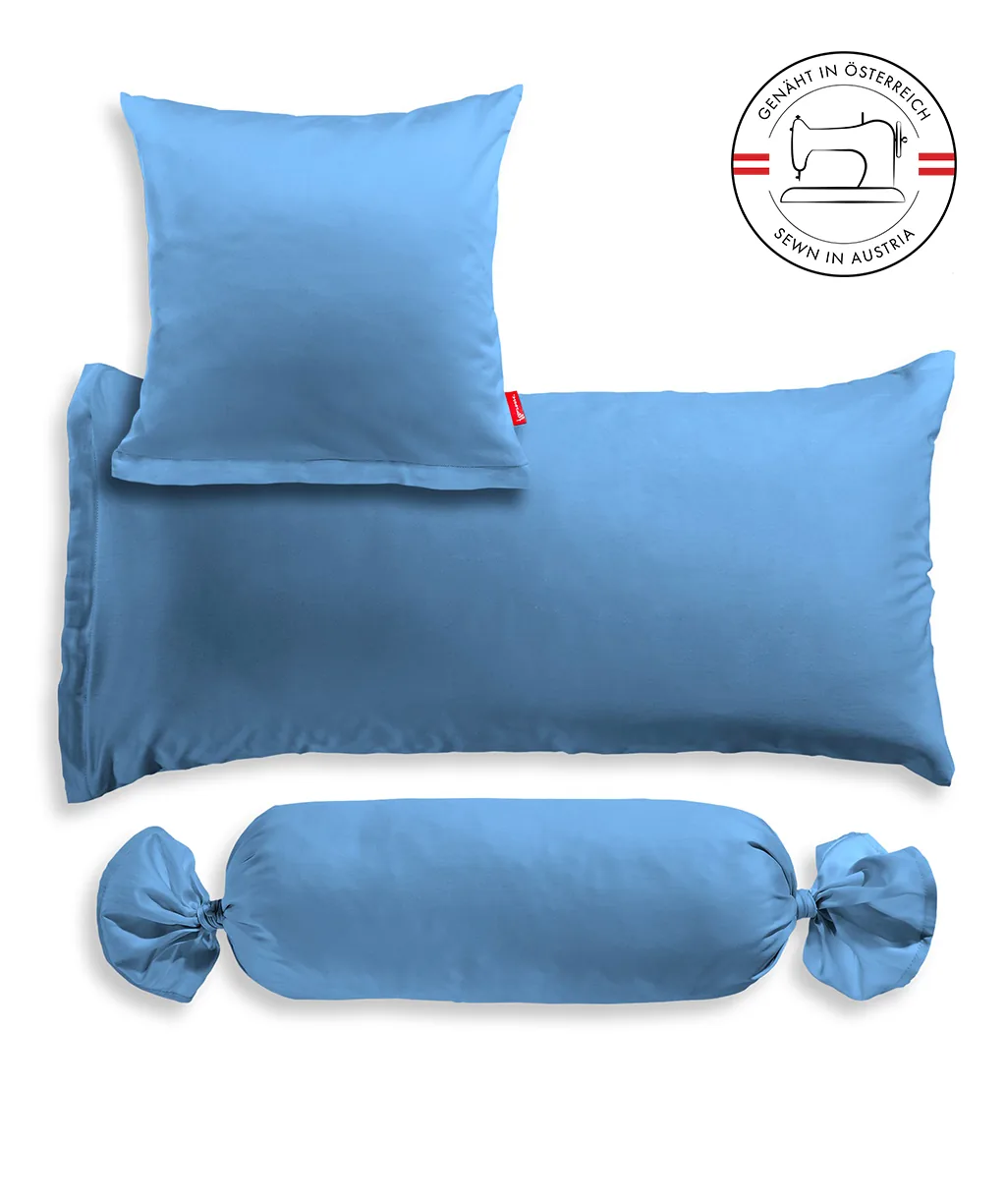 Mittelblau
