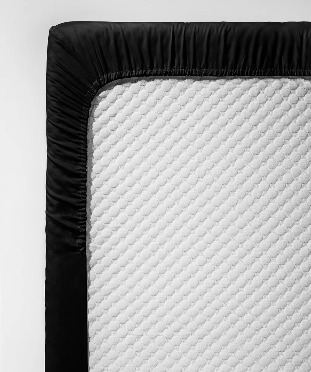 SatinDSplt Schwarz – Detail